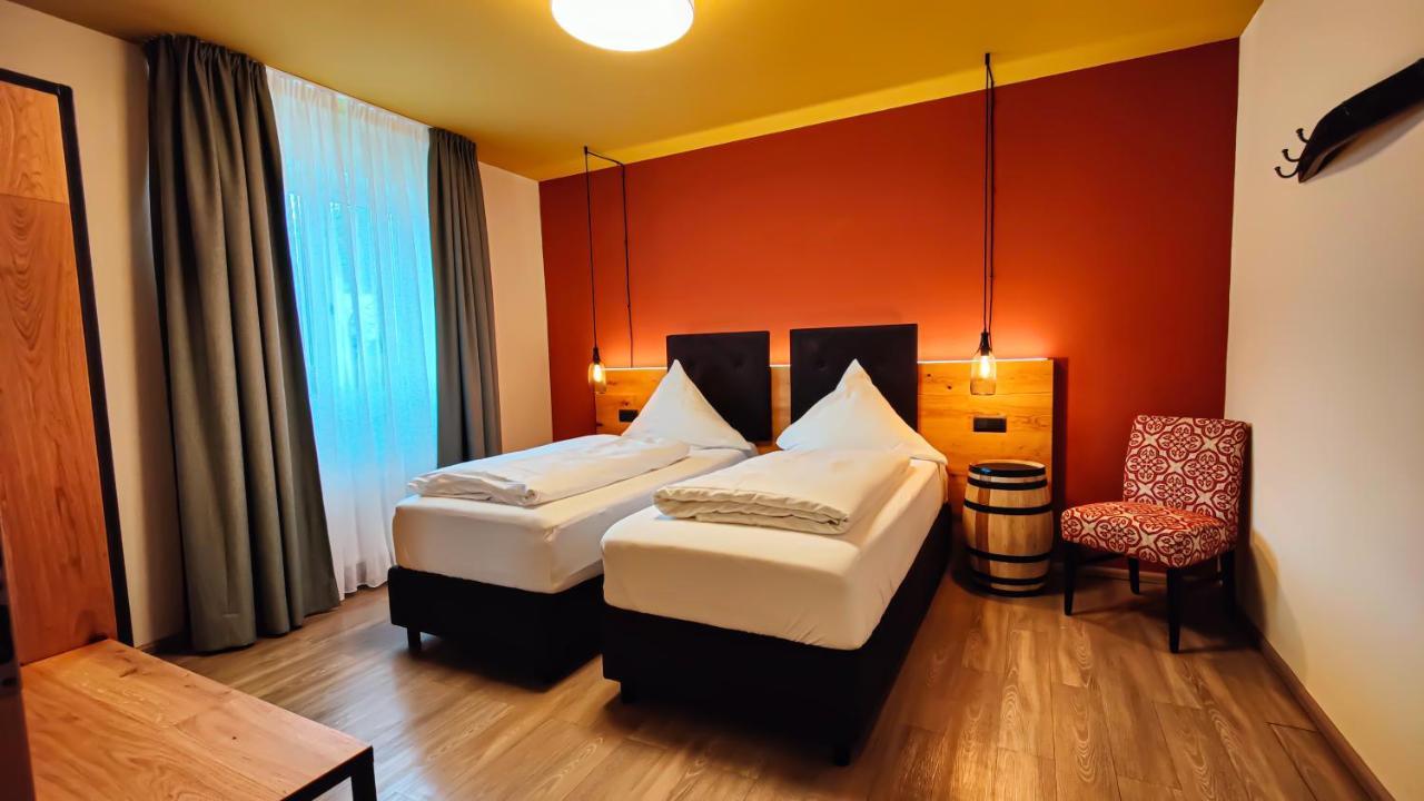 Casa Palatina Bed & Breakfast Grosskarlbach Exterior photo