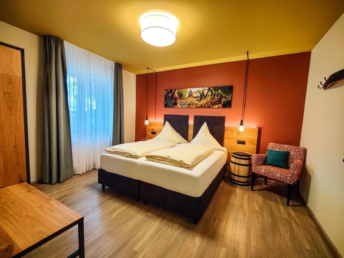 Casa Palatina Bed & Breakfast Grosskarlbach Exterior photo